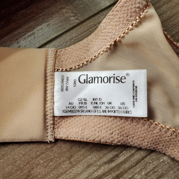 Glamorise MagicLift Seamless Support T-Shirt Bra Size 36DD Nude Color NWOT - Picture 4 of 12